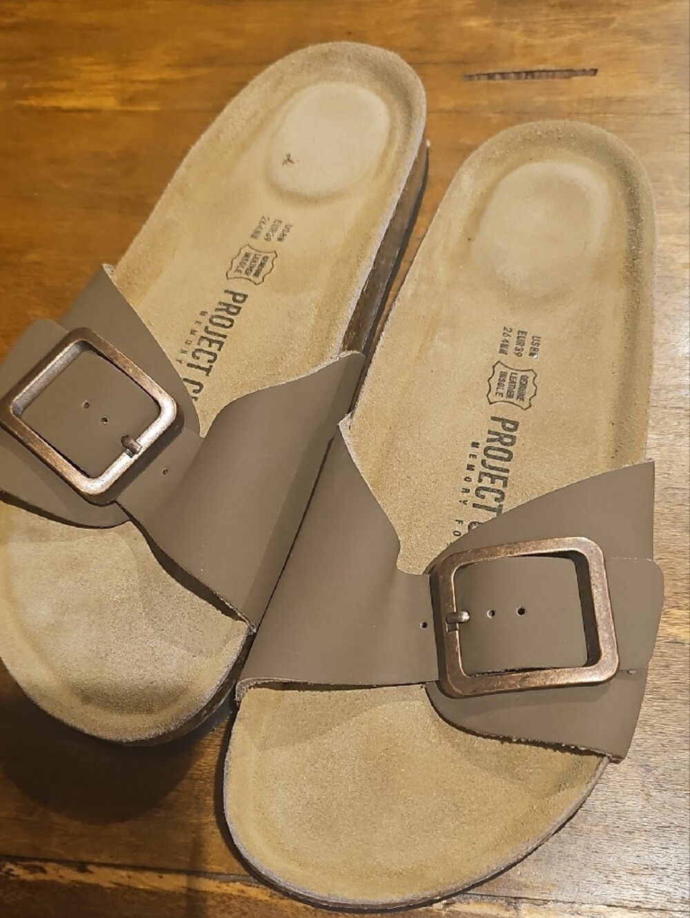 New! Women’s Project Cloud Taupe Slide Sandals with Buckle_Size 8